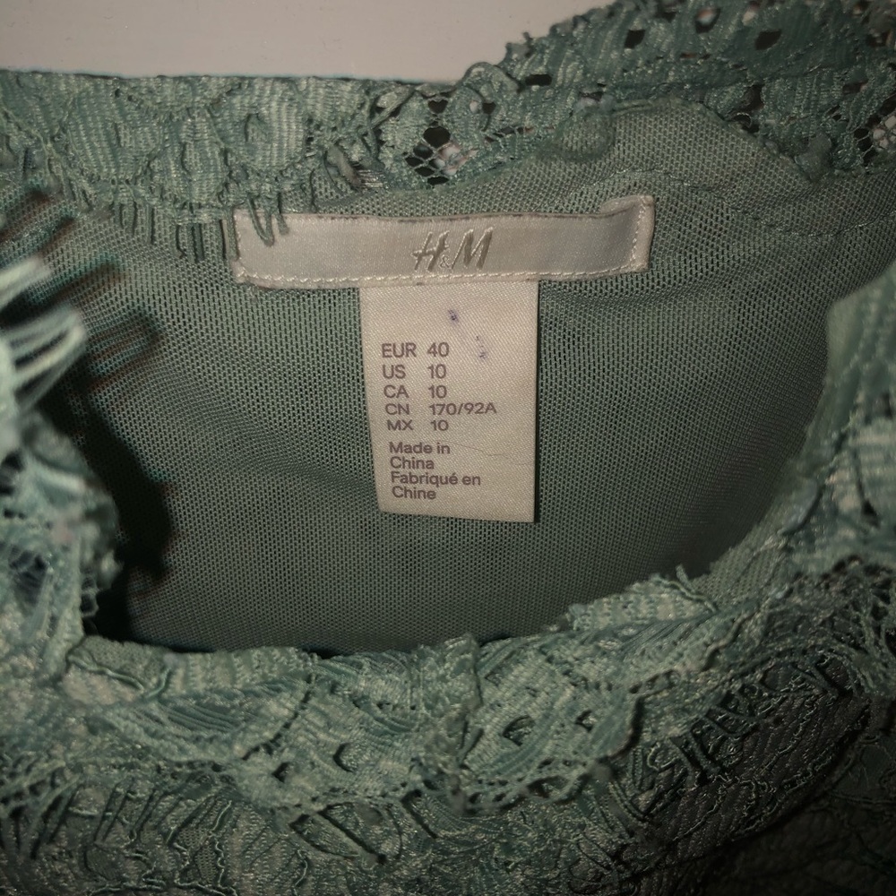 Cropped top - Picture 2 of 2